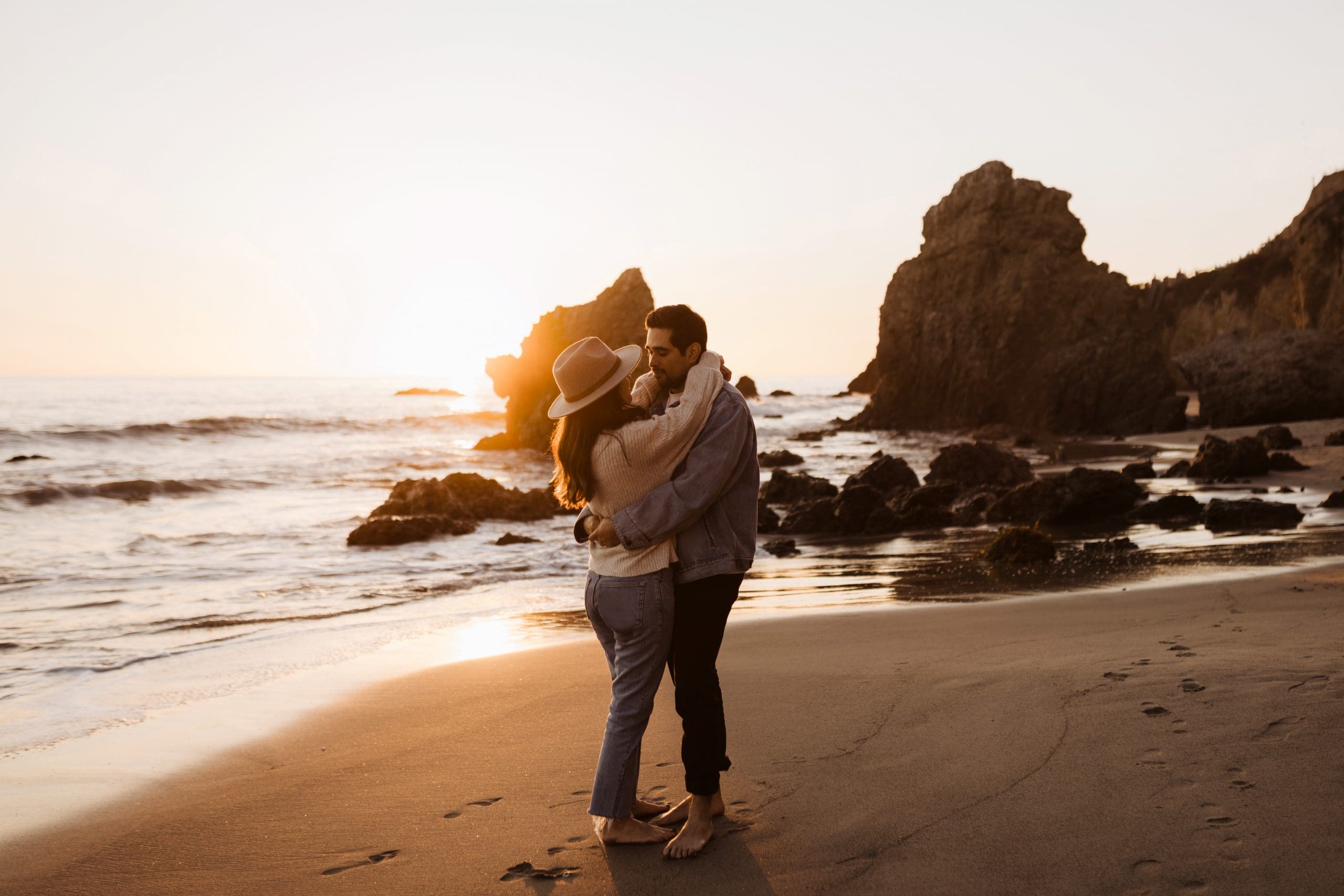 Malibu, California Engagement Session | Kelly O'Connor Photography | Austin Based Wedding Photographer | El Matador Beach | couples photos, bride to be, engagement photos, outfit ideas for engagement photos, destination photo session, beach photos, photos of couple on beach | via kellyoconnorphotography.com