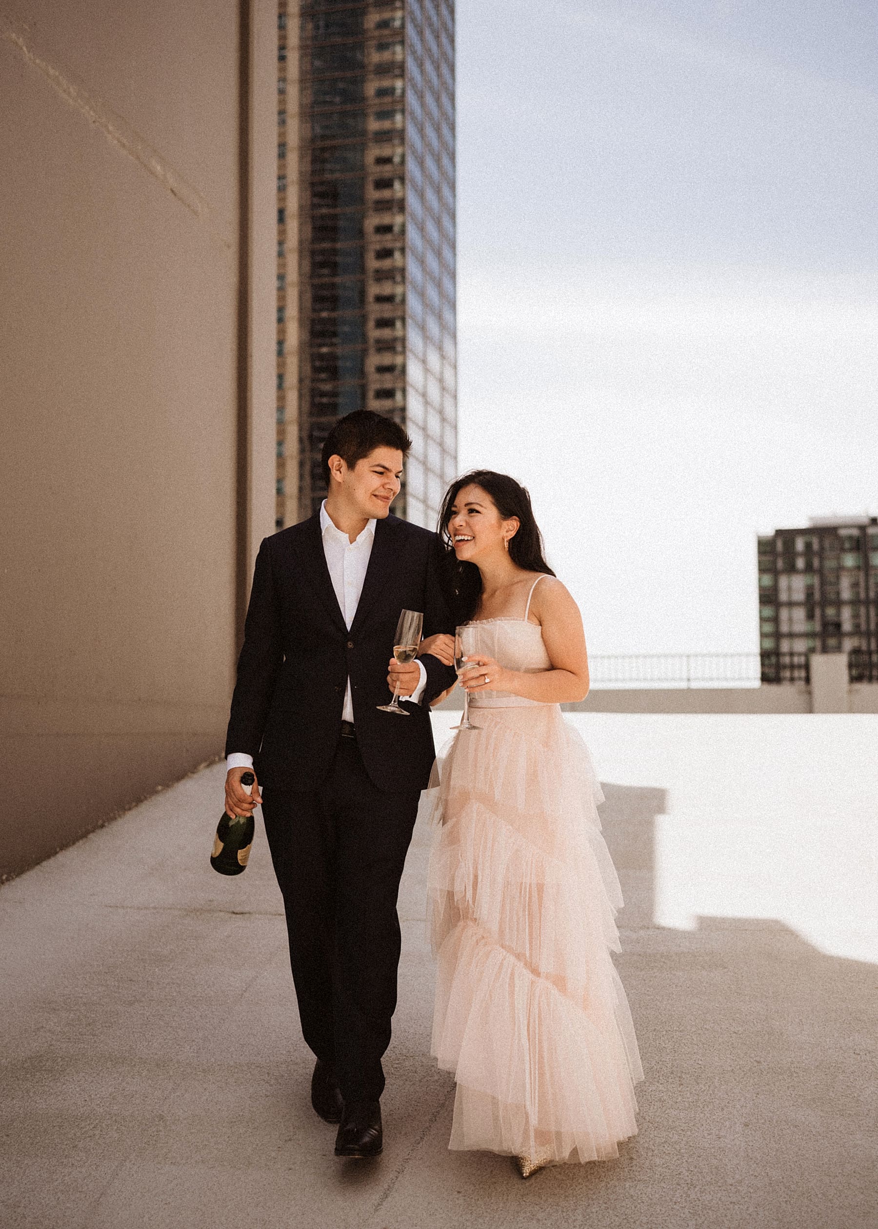 Downtown Seattle Rooftop Engagement Session | Kelly O'Connor Photography | Destination Wedding Photography | couples portraits, chic outfits for engagement session, classic outfits for engagement session | via kellyoconnorphotography.com
