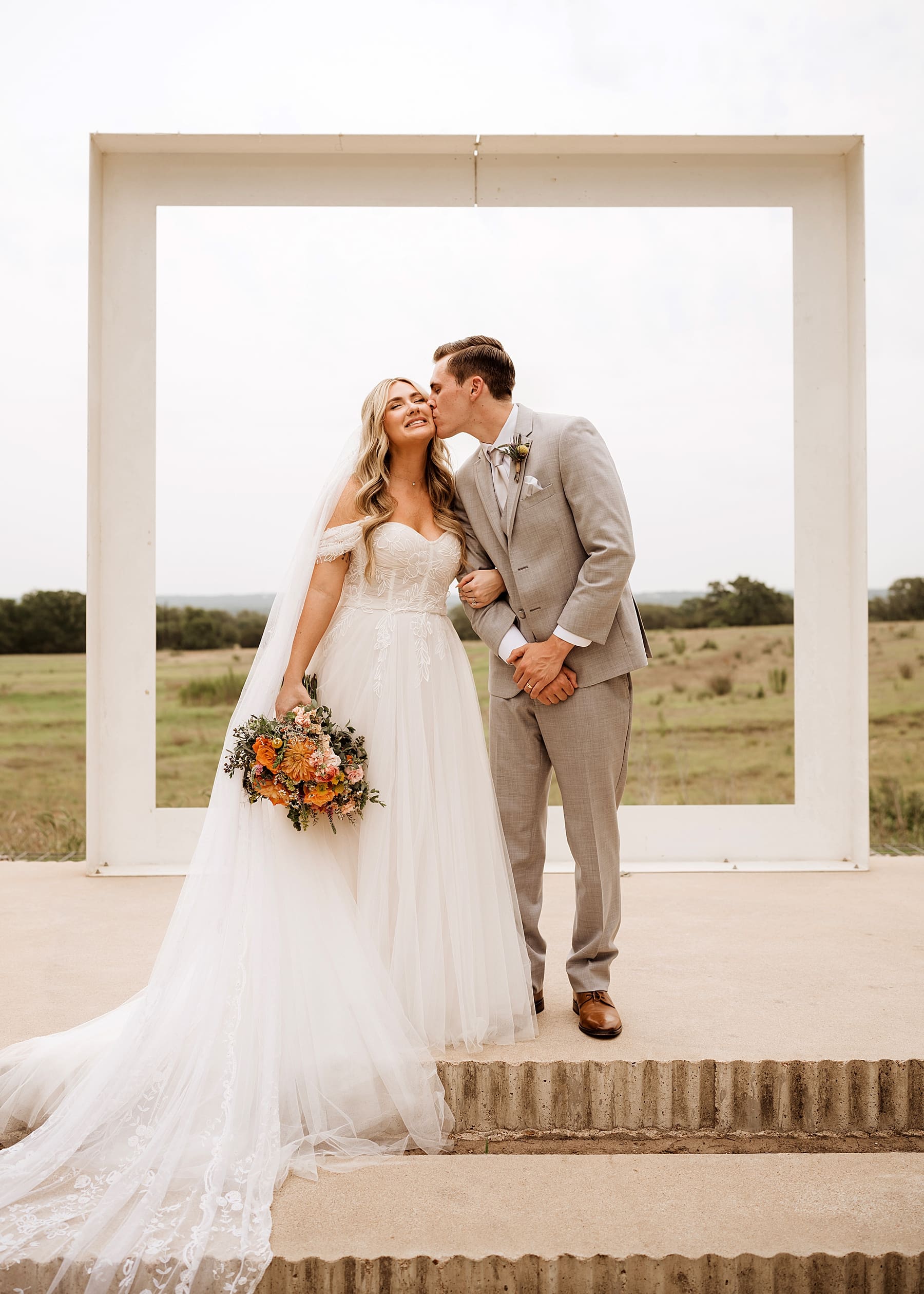 Romantic bride and groom portraits | Kelly O'Connor Photography | Austin Wedding Photographer | Prospect House Wedding Day | edgy wedding ideas, bride in converse, couples poses | via kellyoconnorphotography.com