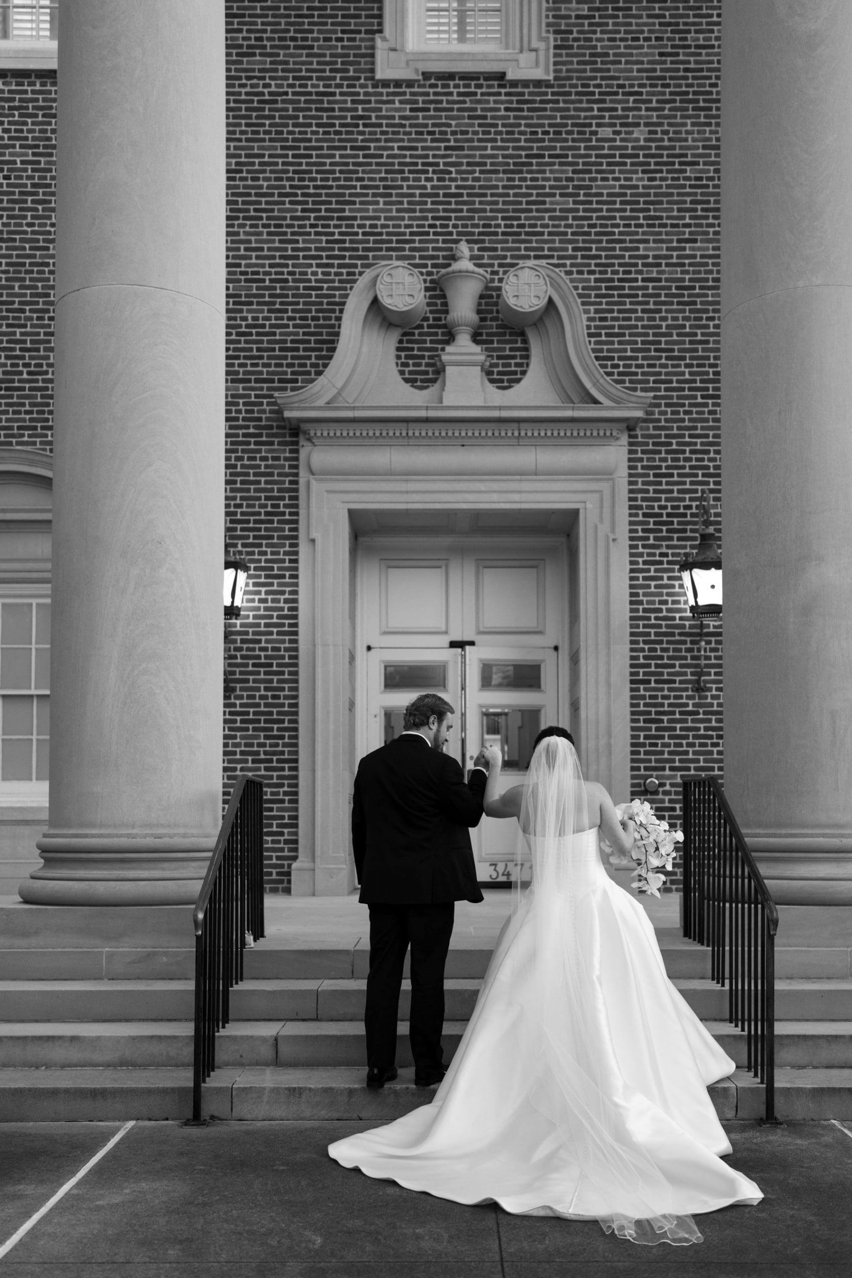 Romantic Bride and Groom Portraits Outside of Church | Luxury Wedding Photographer | Kelly O'Connor Photography