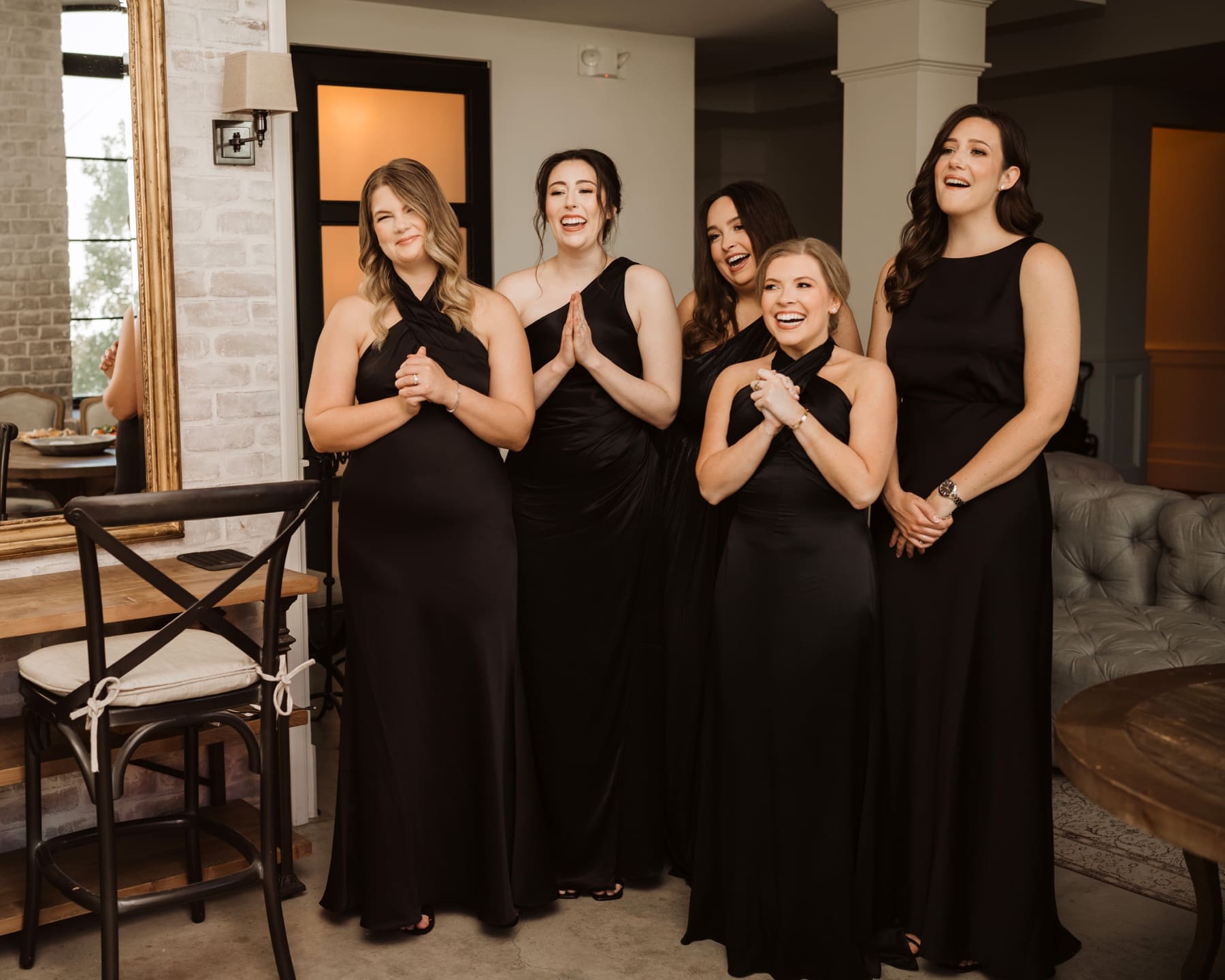 Luxury Wedding Day in Houston, Texas at the Astorian | Texas Longhorn Wedding with DKR cake | Kelly O'Connor Photography