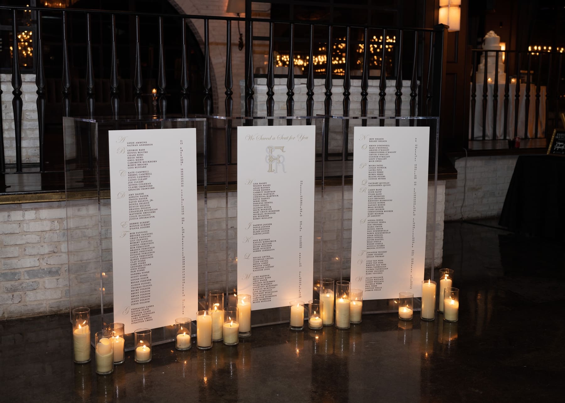 Luxury Wedding Day in Houston, Texas at the Astorian | Texas Longhorn Wedding with DKR cake | Kelly O'Connor Photography