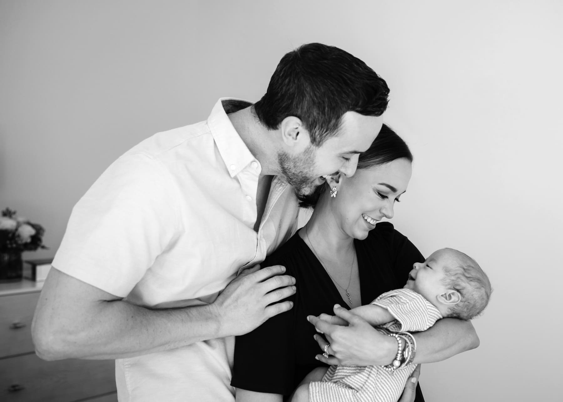 At Home Newborn Session in Neutral, Simple Home | Capturing all of Life's Events | Kelly O'Connor Photography