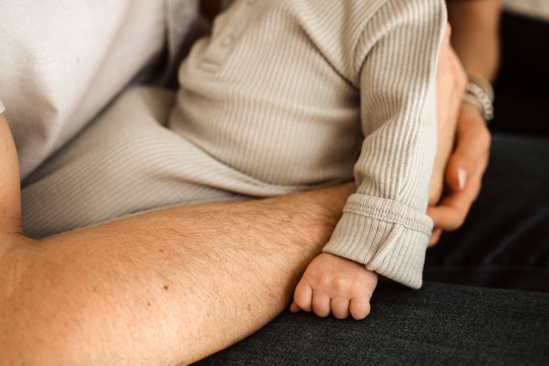 At Home Newborn Session in Neutral, Simple Home
