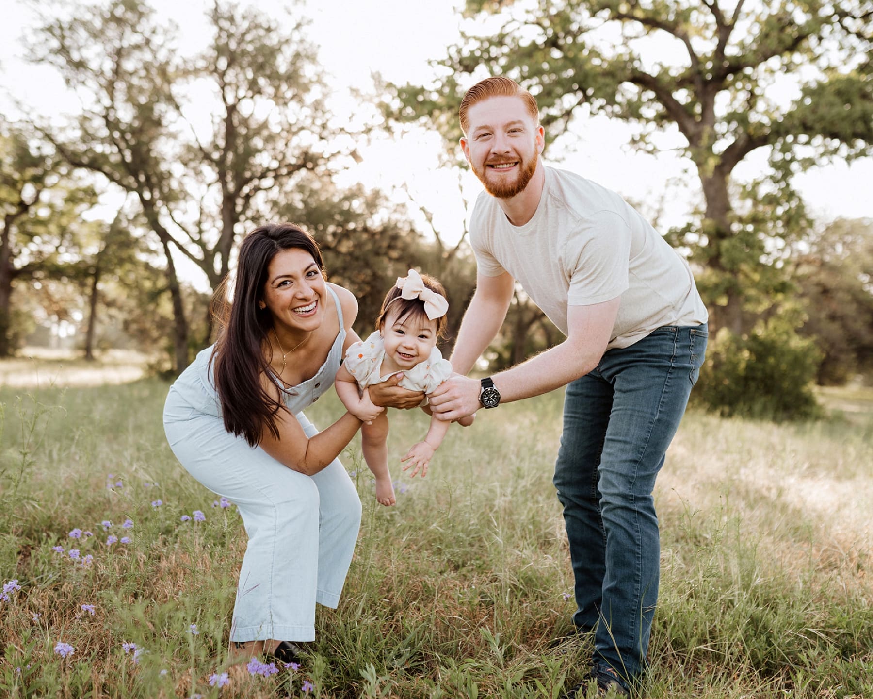 All first birthday/cake smash photos should be down in the middle of wildflowers in a park. Loved how these at Circle C Park came together! | 10 Best Engagement and Portrait Session Locations in Austin, TX | Kelly O'Connor Photography 