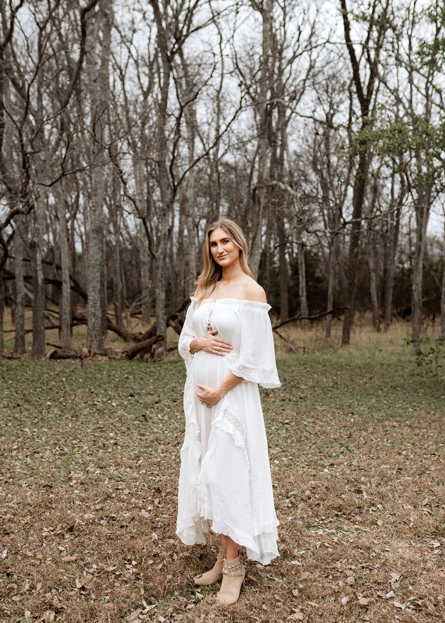 McKinney Fall State Park is the best spot in Austin for those who want a water backdrop for their portrait. session. | 10 Best Engagement and Portrait Session Locations in Austin, TX | Kelly O'Connor Photography 