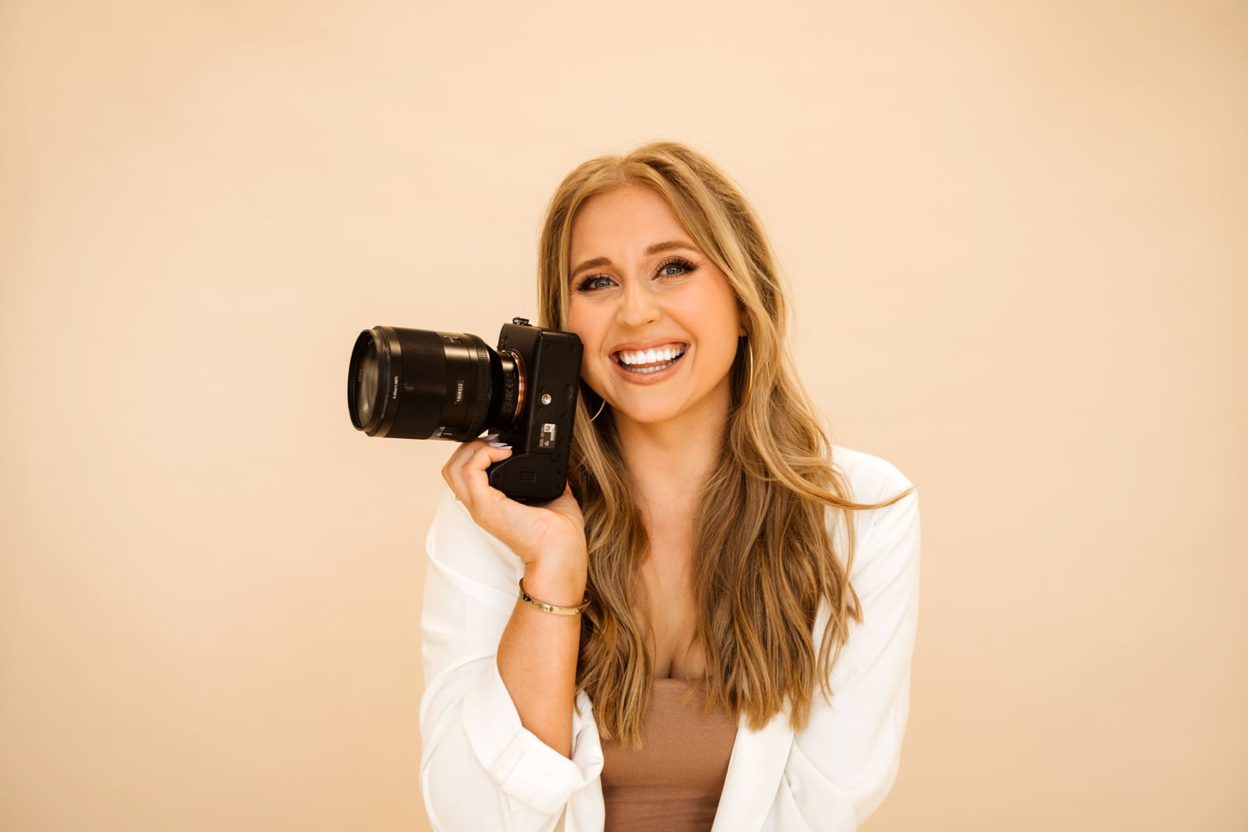 Top Asked Questions from an Austin Wedding Photographer | Kelly O'Connor Photographer | Tips from a wedding photographer for a planning a luxury wedding.