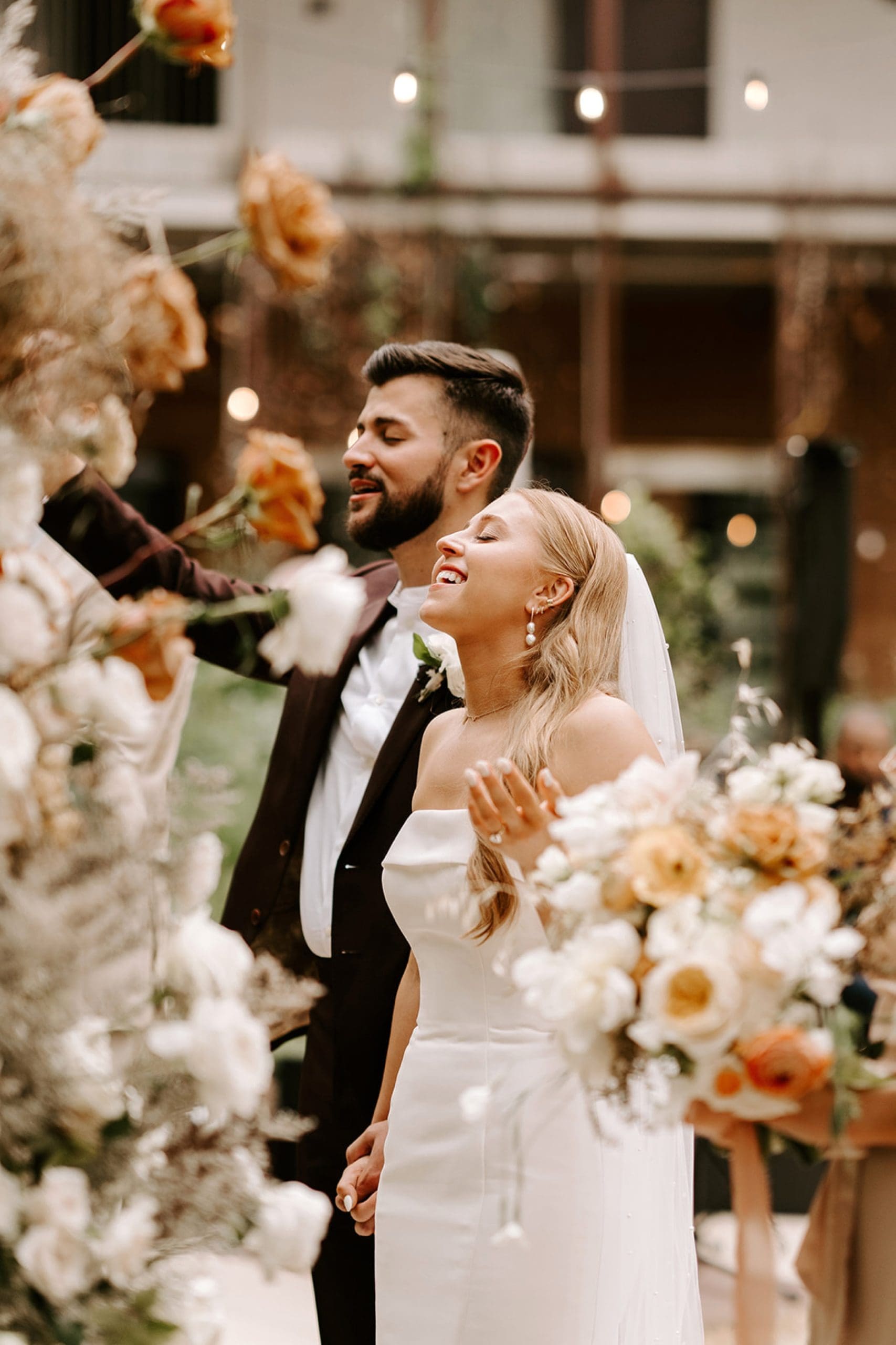 Austin, Texas wedding inspiration for a chic bride wanting an outdoor wedding at Hotel Magdelena. 